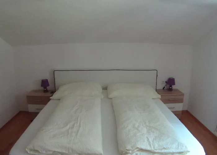 Alexandra Апартаменты