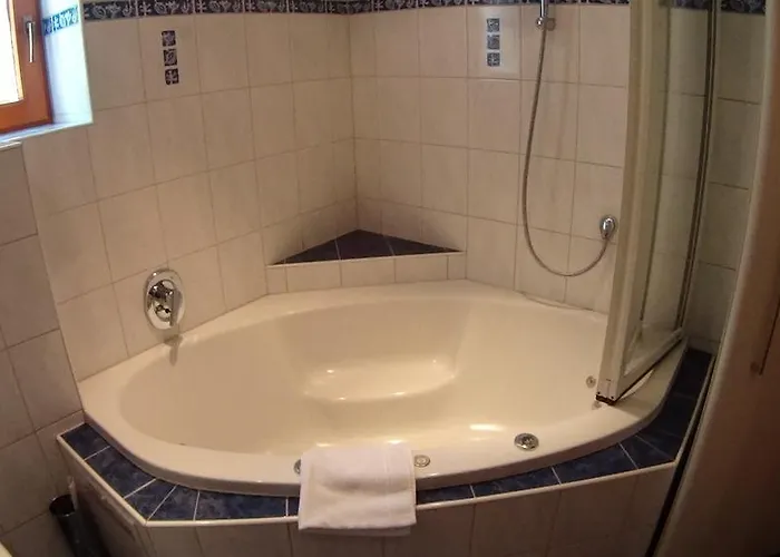 Alexandra Appartement *